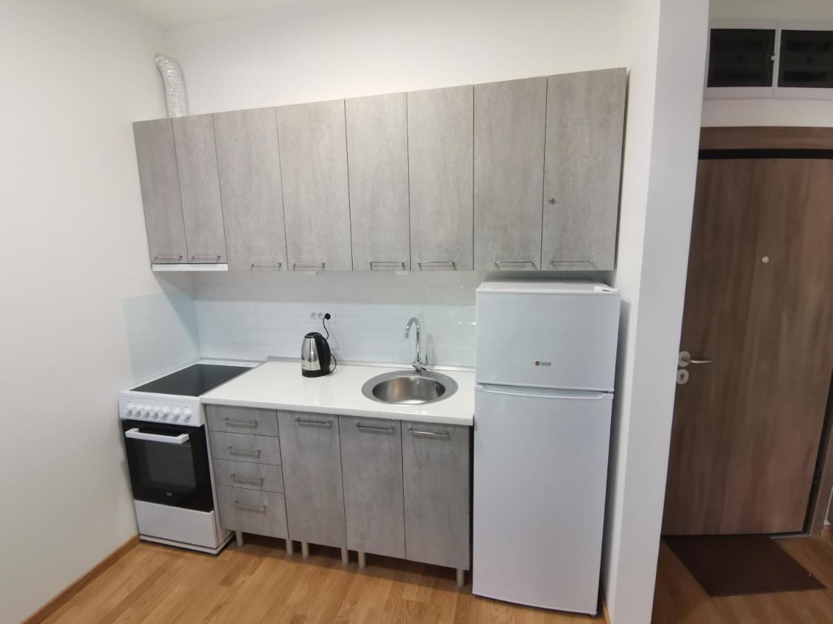 Magi Apartments Novi Sad Bagian luar foto